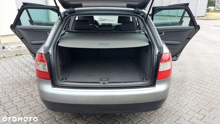 Audi A4 Avant - 12