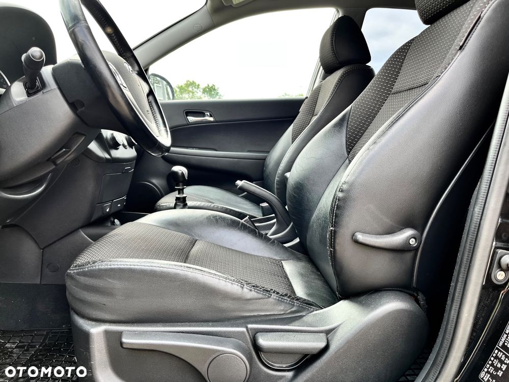 Hyundai i30 1.6 Premium - 16