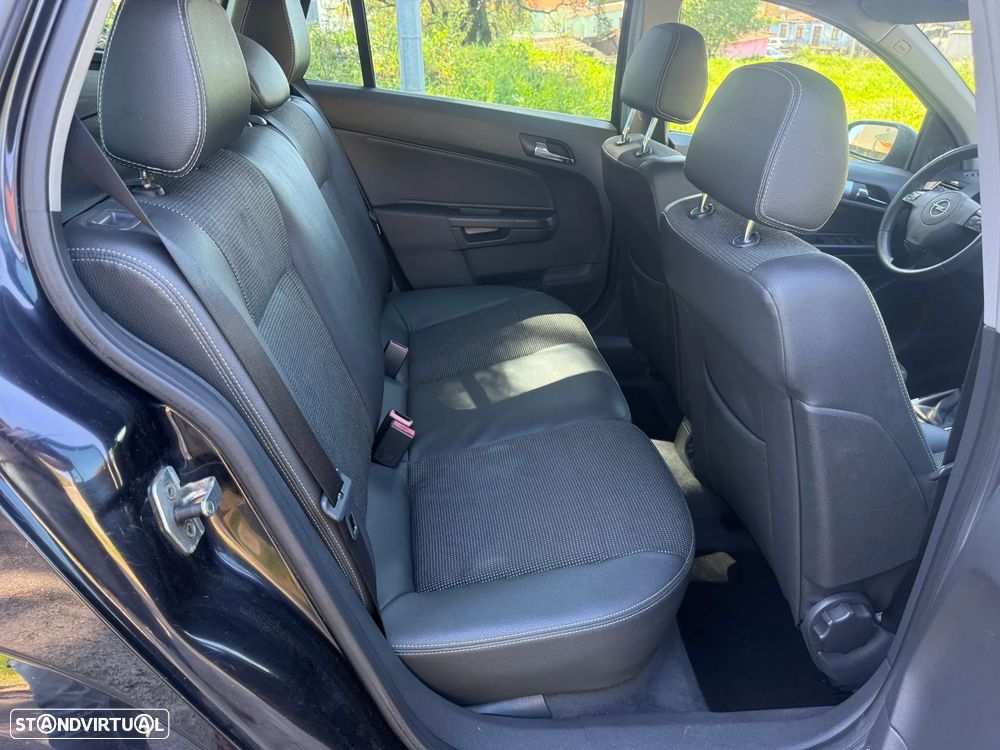 Opel Astra Caravan 1.3 CDTi Cosmo - 15