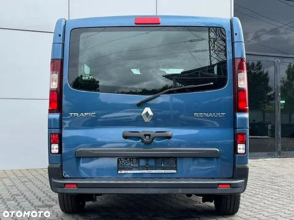 Renault Trafic - 13