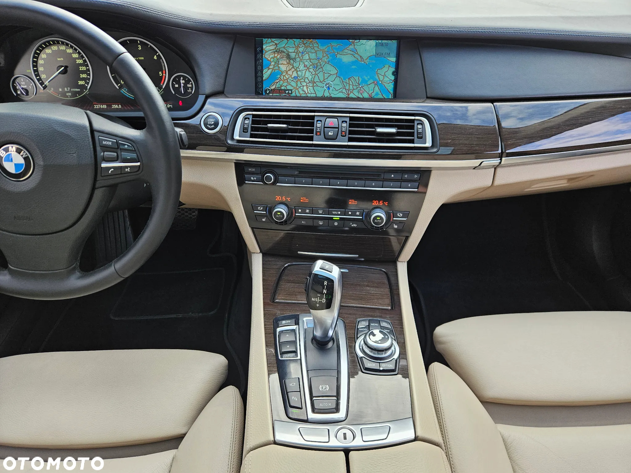 BMW Seria 7 730d - 36