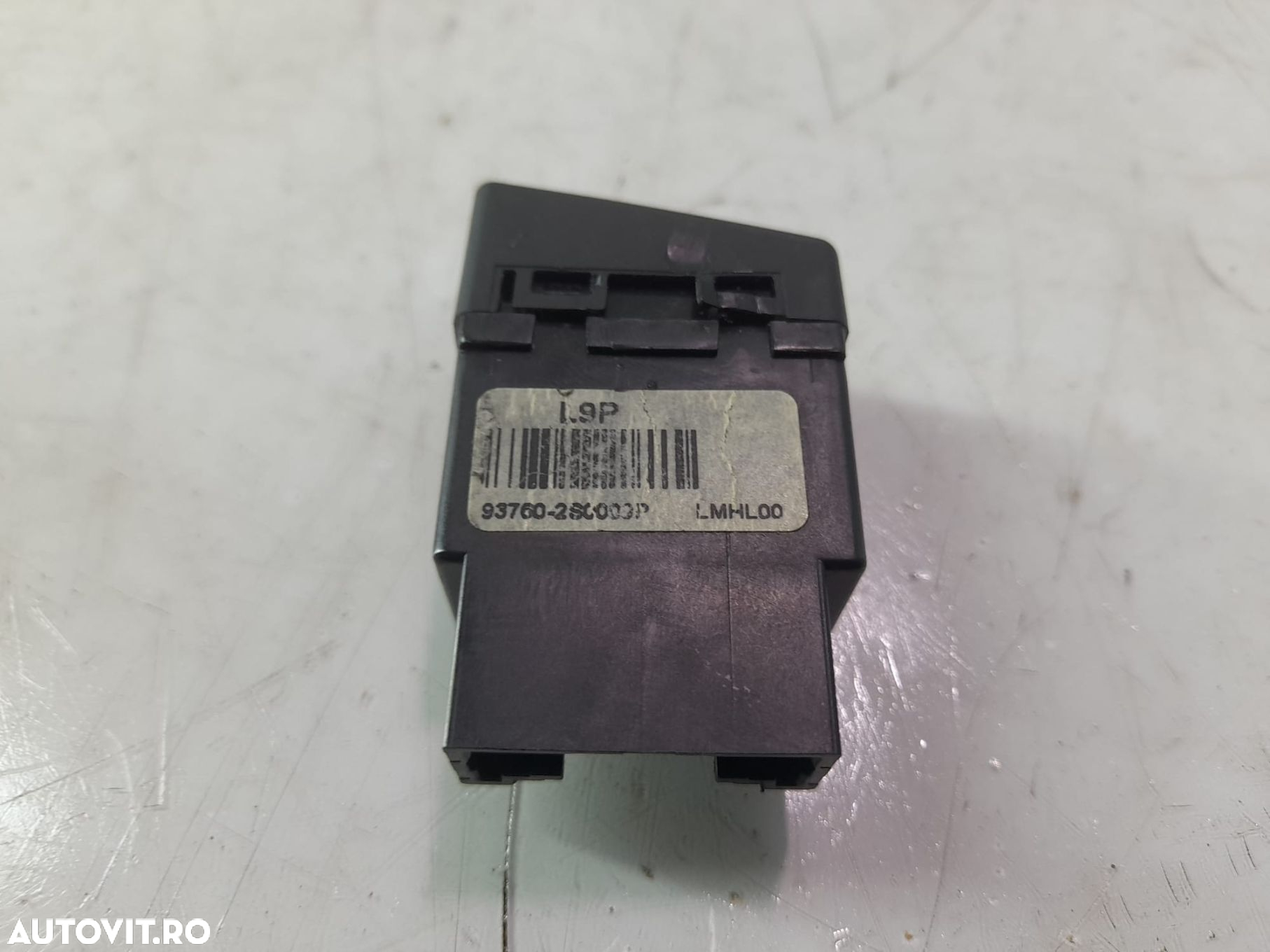 Buton reglaj faruri 93760-2S0009P Hyundai ix35 1 [2009 - 2013] 2.0 cr - 3