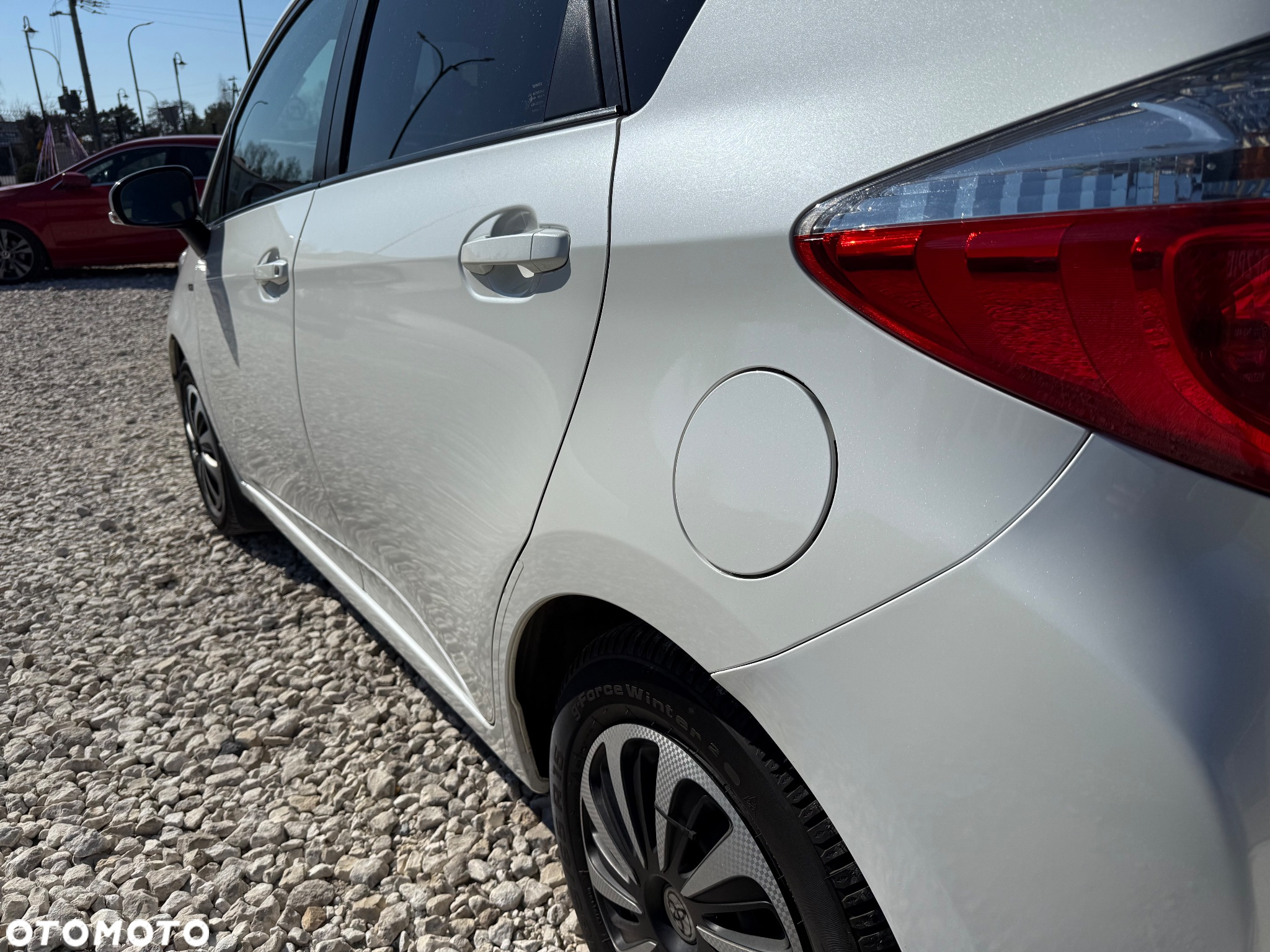 Toyota Verso S 1.4 D-4D Premium - 16