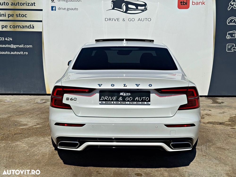 Volvo S60 T8 eAWD R-Design - 4