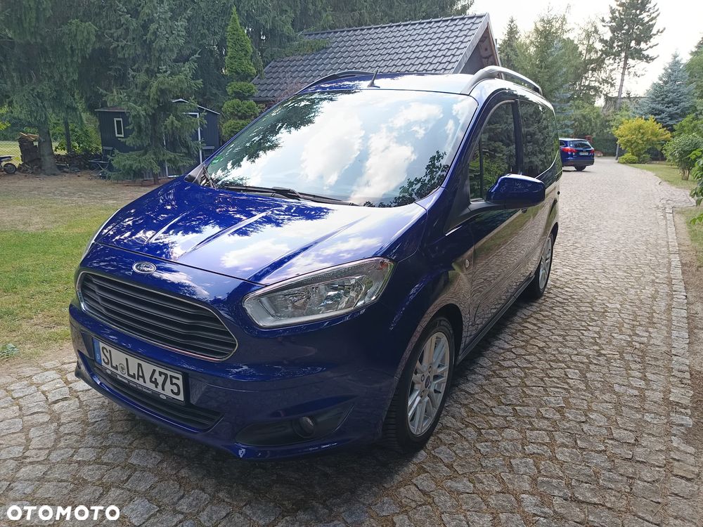 Ford Tourneo Courier 1.0 EcoBoost S&S Titanium - 17
