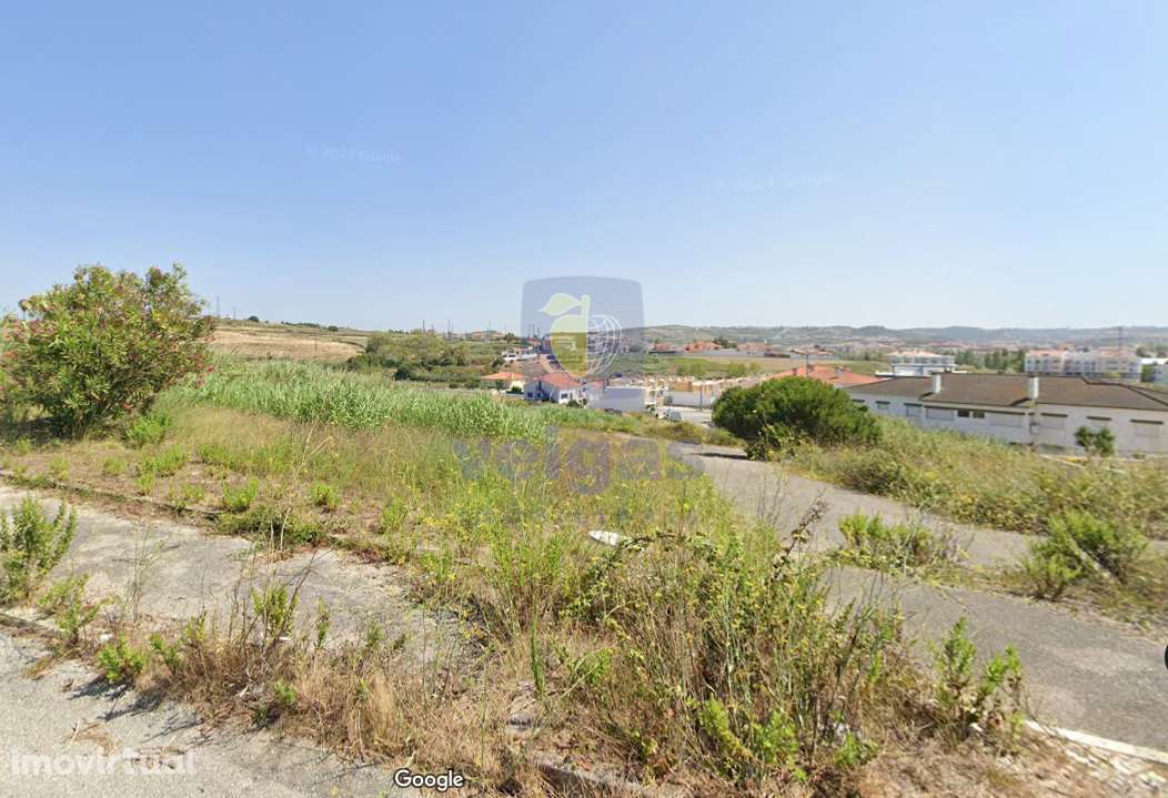 Terreno com 800m², situado em Lourinhã,  viabilidade p/ construção de - Grande imagem: 4/20