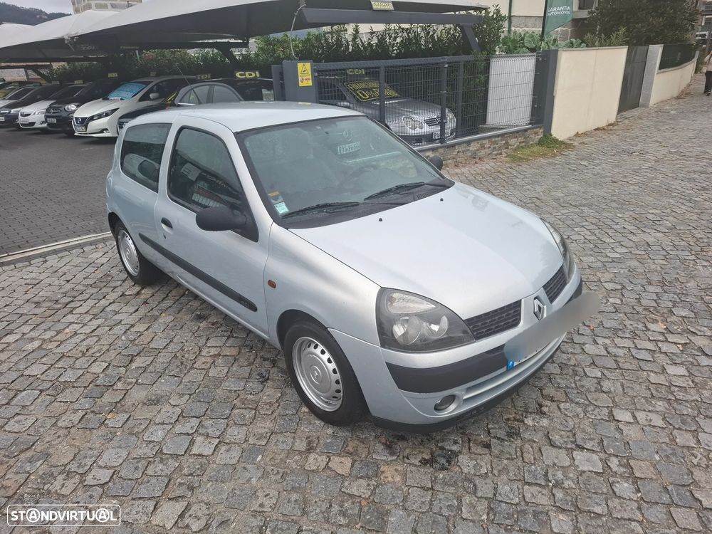 Renault CLIO 1.500 DCI 2LUG - 6