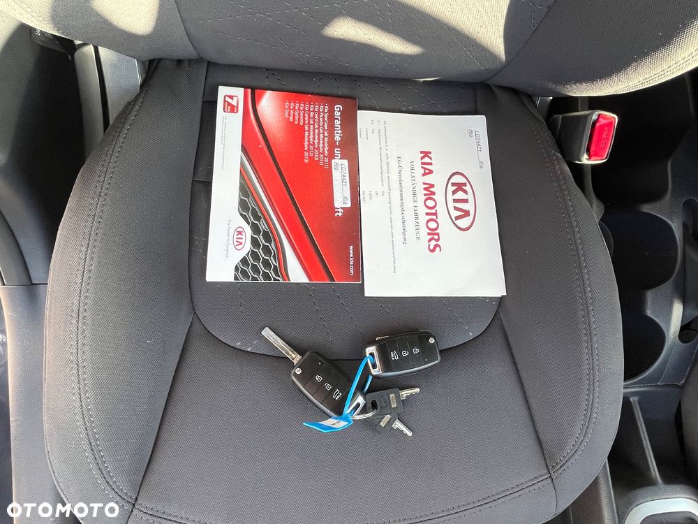 Kia Rio 1.2 Attract - 28