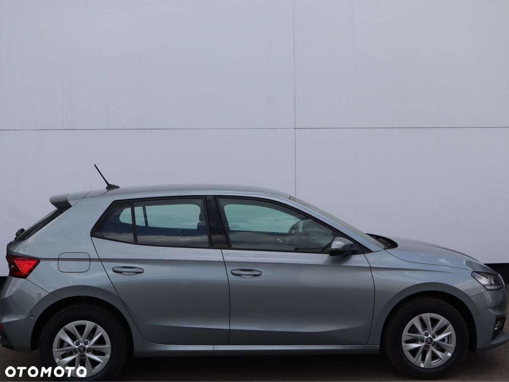 Skoda Fabia - 4