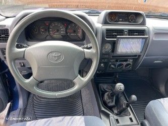 Toyota Land Cruiser 3.0 TD ABS+TA+EC - 11