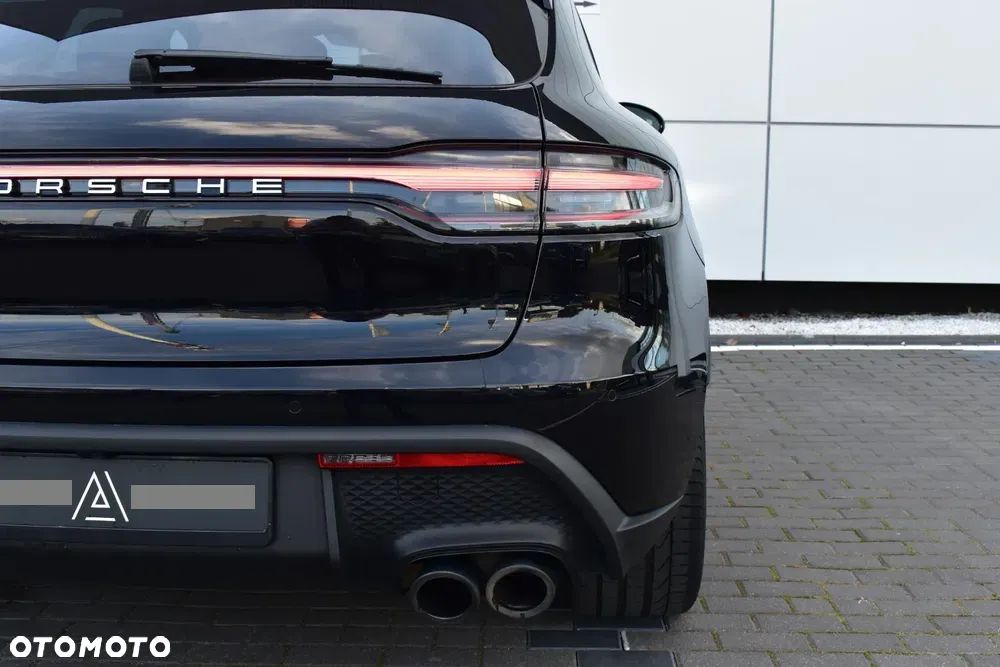 Porsche Macan Standard - 4