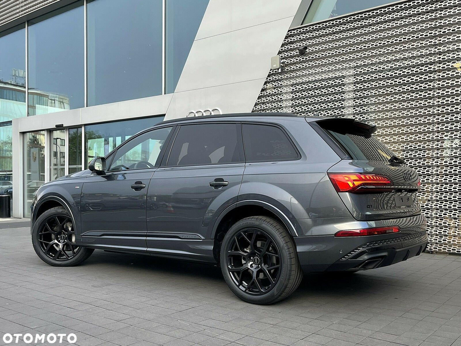 Audi Q7 - 10