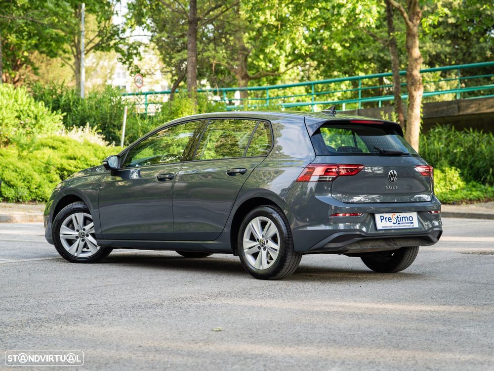 VW Golf 1.0 eTSI Life DSG - 6