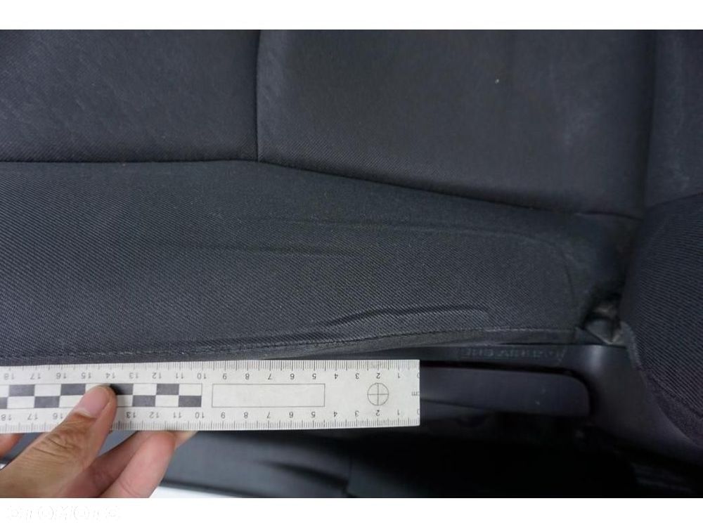 Toyota Yaris - 16