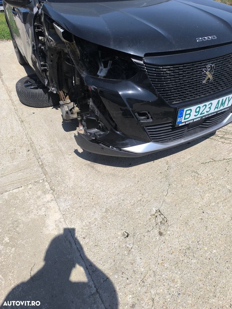 Peugeot 2008 2020 photo 5