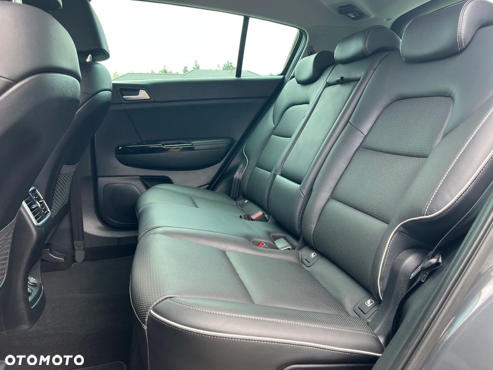 Kia Sportage 1.6 GDI 2WD DREAM-TEAM EDITION - 30