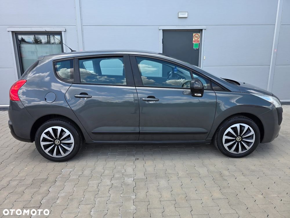 Peugeot 3008 1.6 Active - 12