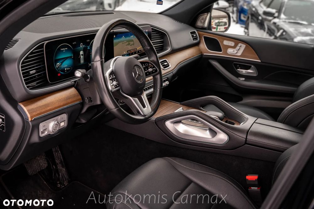 Mercedes-Benz GLE - 12