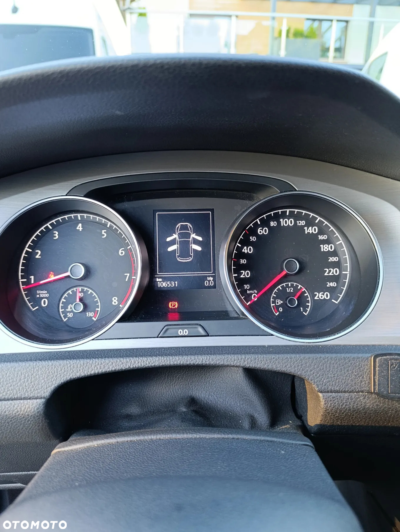 Volkswagen Golf - 11
