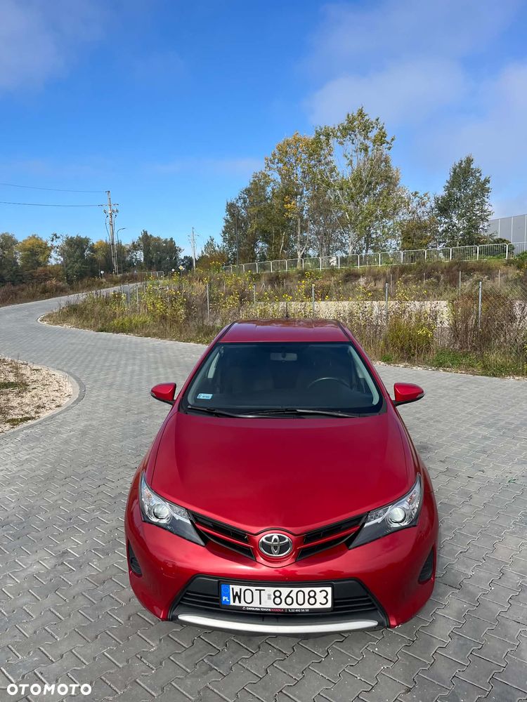 Toyota Auris 2013 photo 4