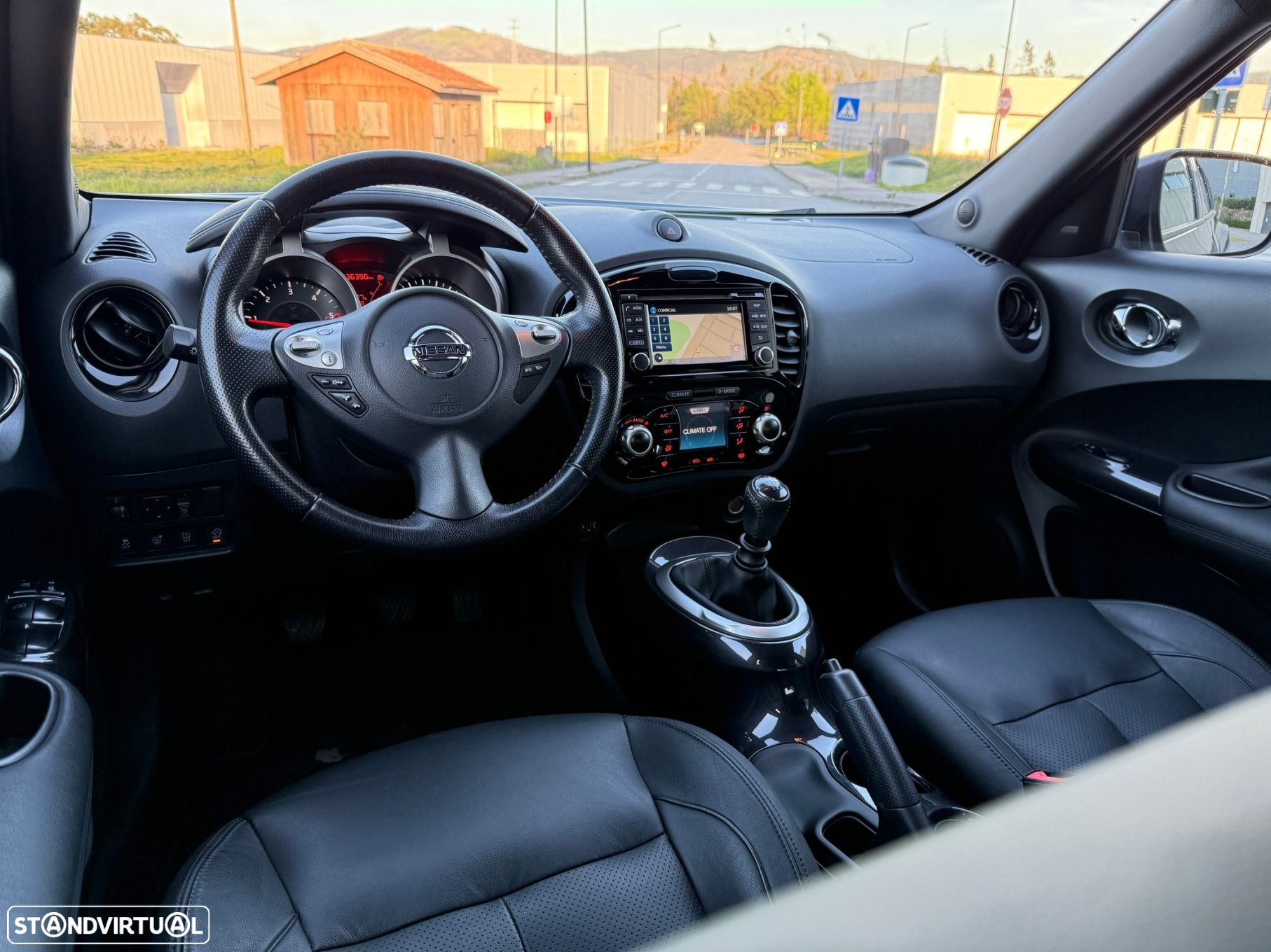 Nissan Juke 1.5 dCi Tekna Premium - 9