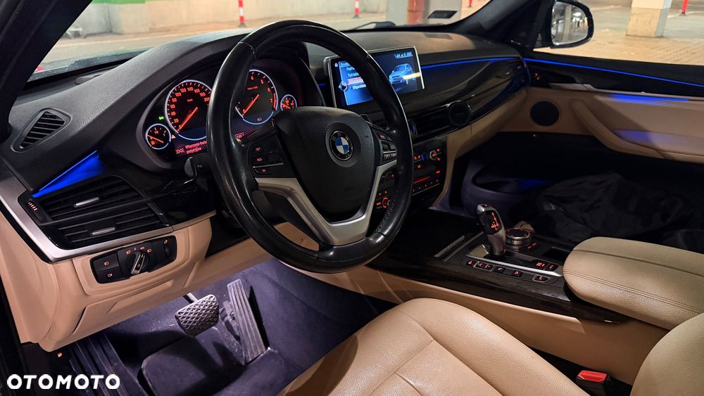 BMW X5 xDrive40e - 16