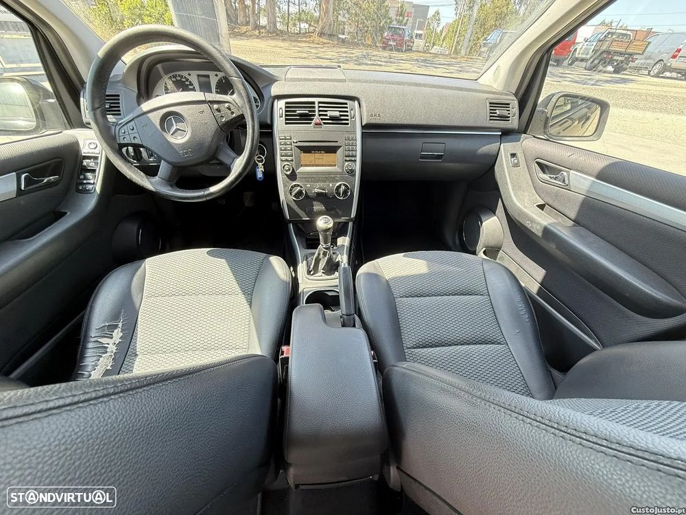 Mercedes-Benz B 180 CDI - 13