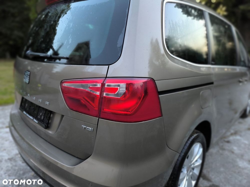 Seat Alhambra 2.0 TDI Start & Stop 4Kids - 17