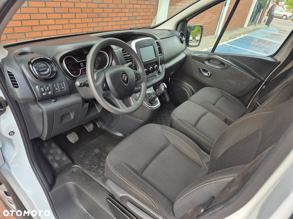 Renault Trafic - 10