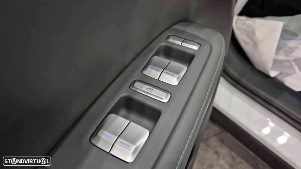 Xpeng G6 68.5 kWh Standard Range - 21