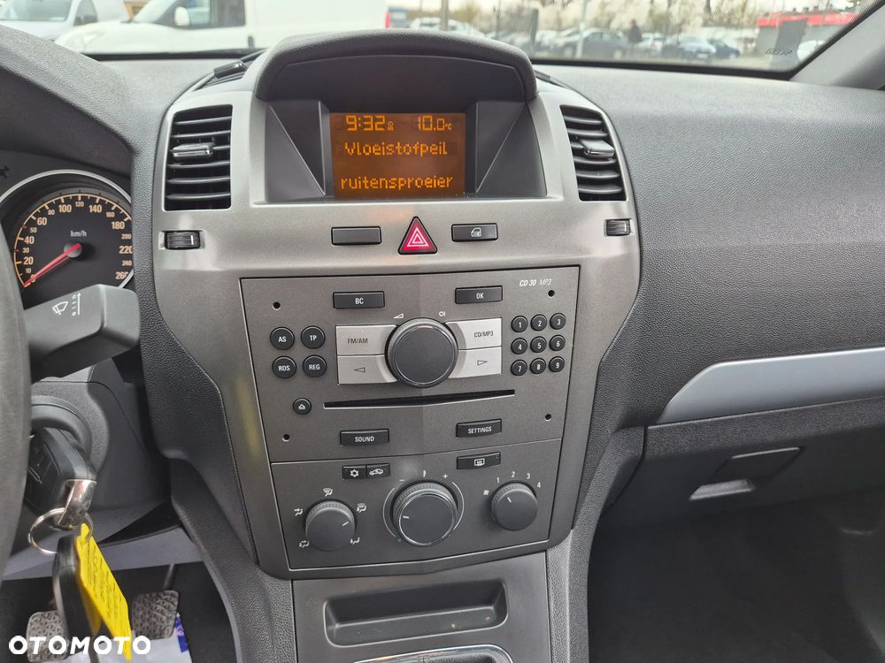 Opel Zafira 1.8 Innovation - 38