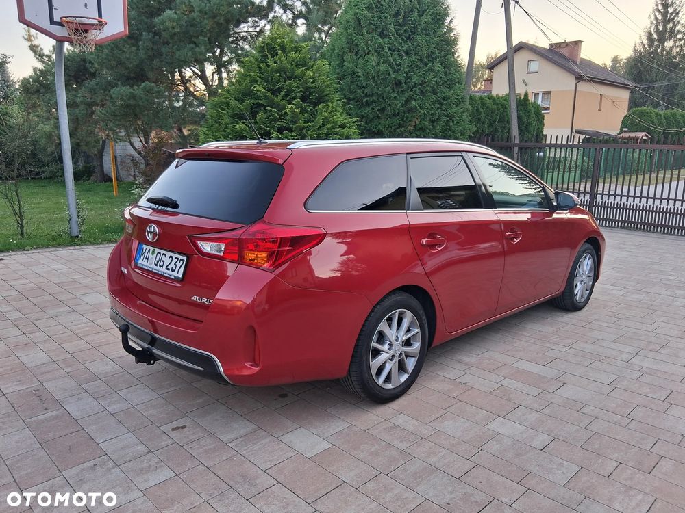 Toyota Auris - 23