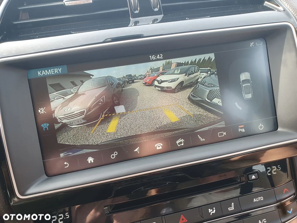 Jaguar F-Pace 20d AWD Prestige - 16