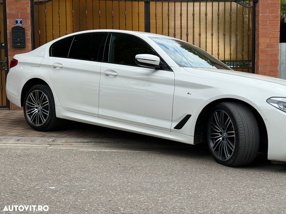BMW Seria 5 540d xDrive AT - 12