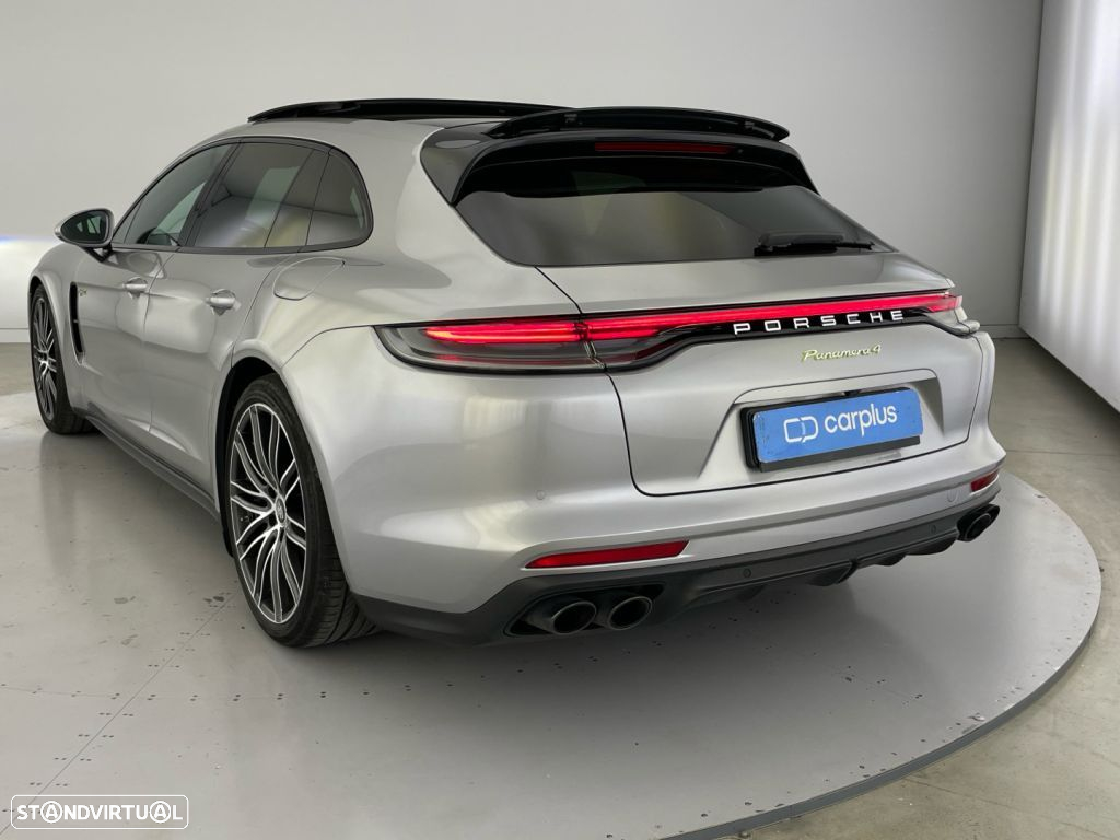 Porsche Panamera Sport Turismo 4 E-Hybrid - 37