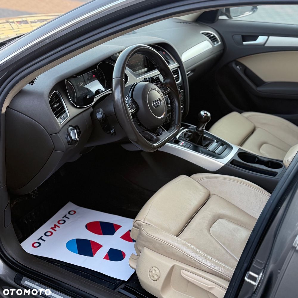 Audi A4 Avant 2.0 TFSI Flexible Fuel Quattro - 6