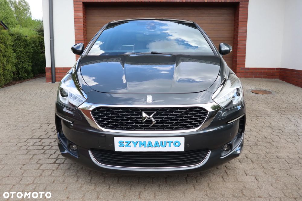 DS Automobiles DS 5 - 8