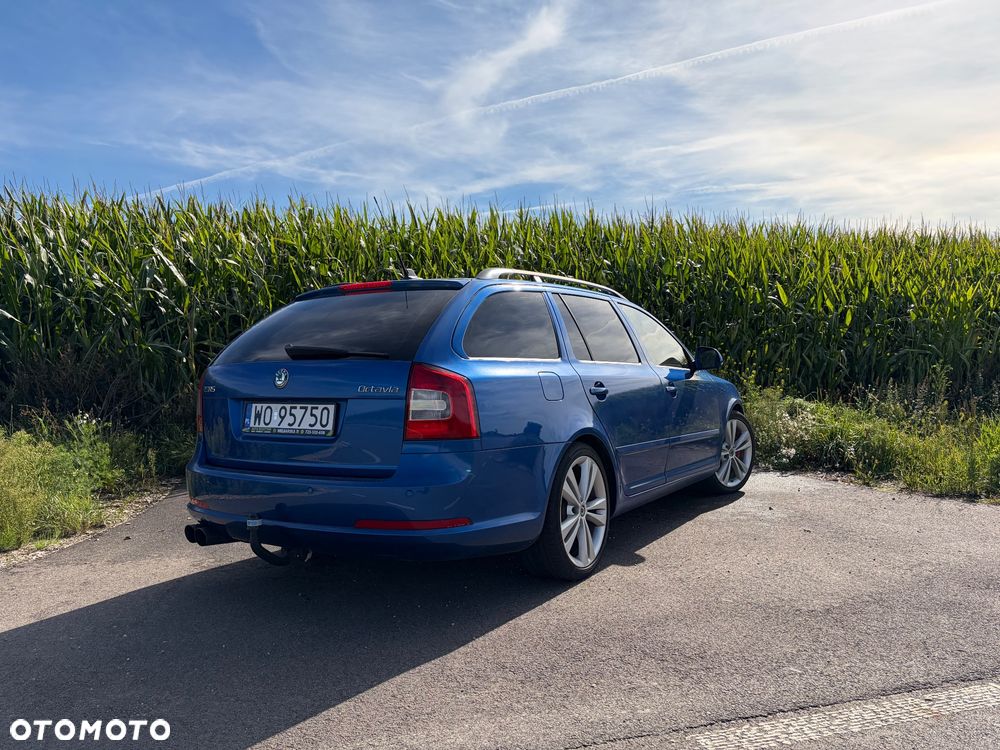 Skoda Octavia 2.0 TFSI RS - 8