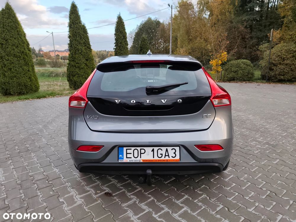 Volvo V40 D2 Momentum - 11