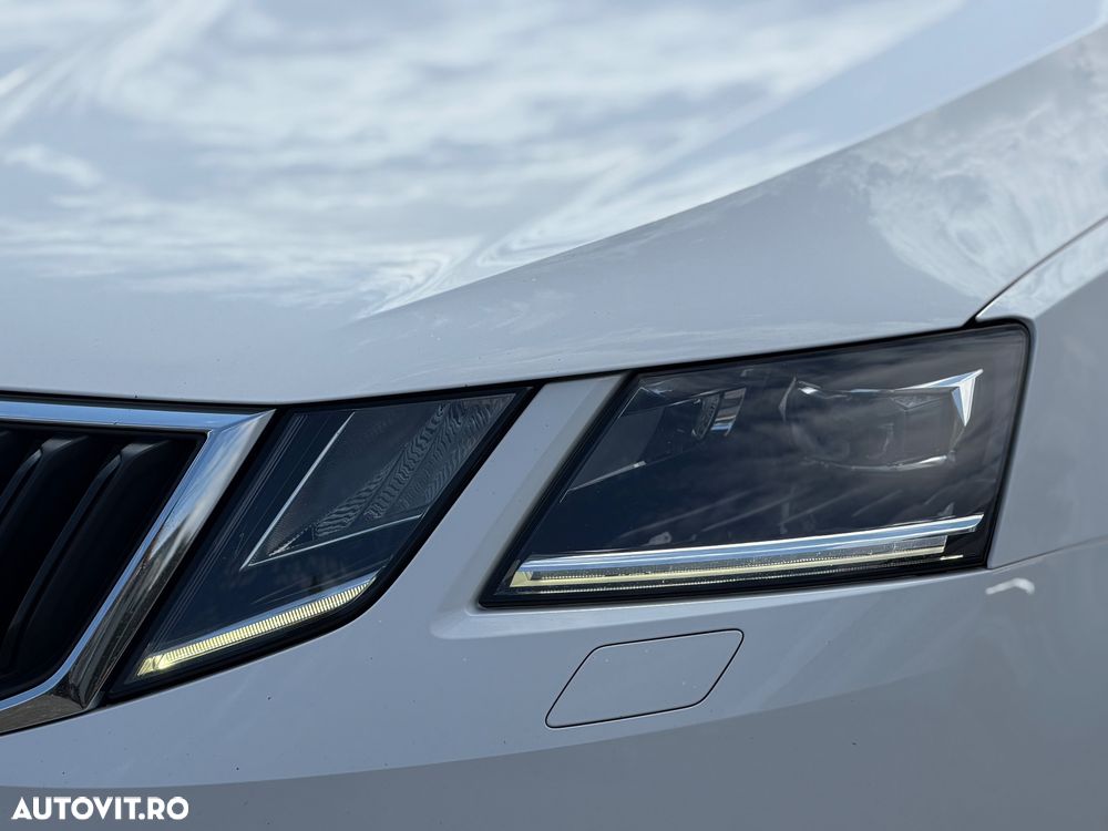 Skoda Octavia 2.0 TDI DSG Ambition - 16