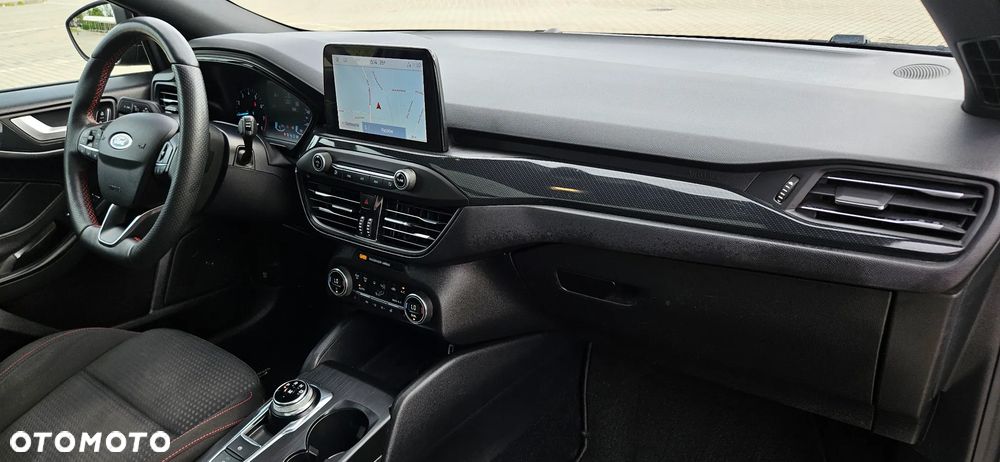 Ford Focus 1.5 EcoBoost Start-Stopp-System ST-LINE - 10