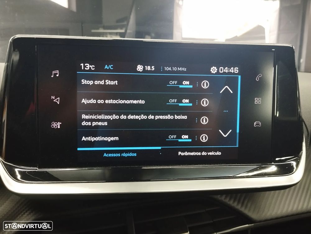 Peugeot 2008 1.2 PureTech Active Pack - 28