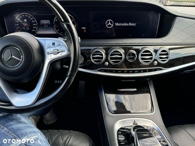 Mercedes-Benz Klasa S 560 4-Matic L 9G-TRONIC - 19