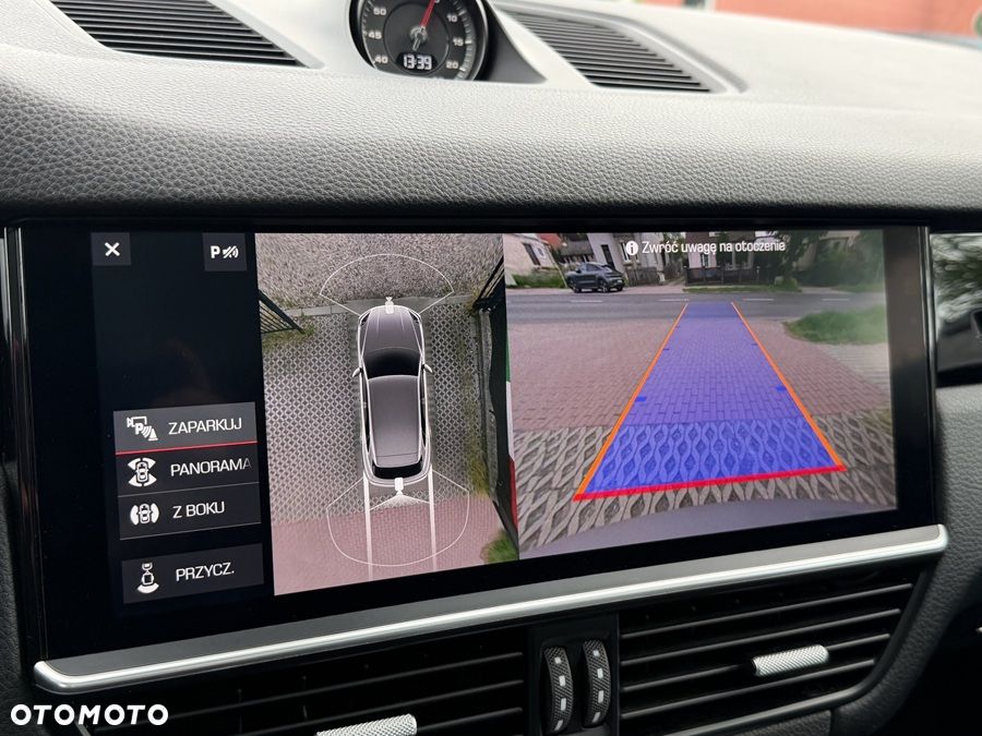 Porsche Cayenne Tiptronic S - 26