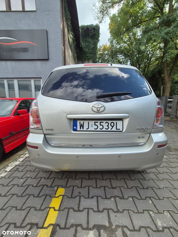 Toyota Verso - 2