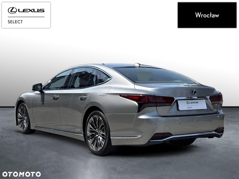 Lexus LS - 4