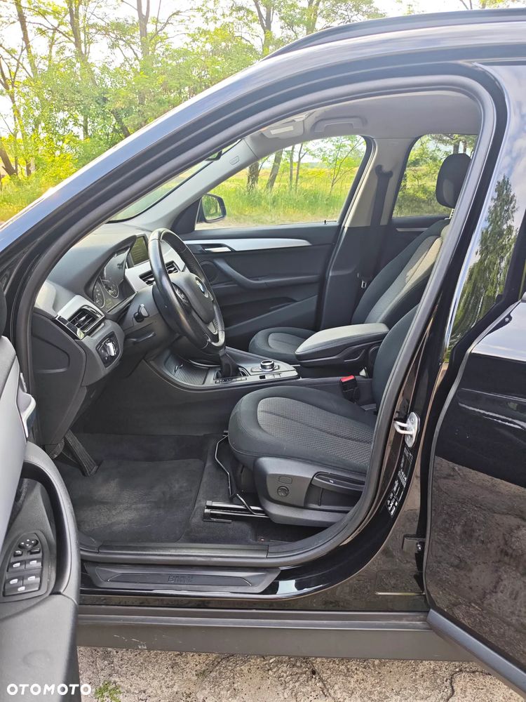 BMW X1 xDrive18d Advantage sport - 24