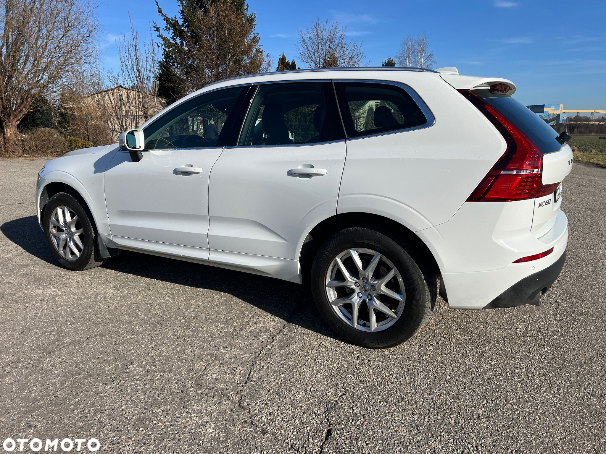 Volvo XC 60 T5 AWD Momentum - 5