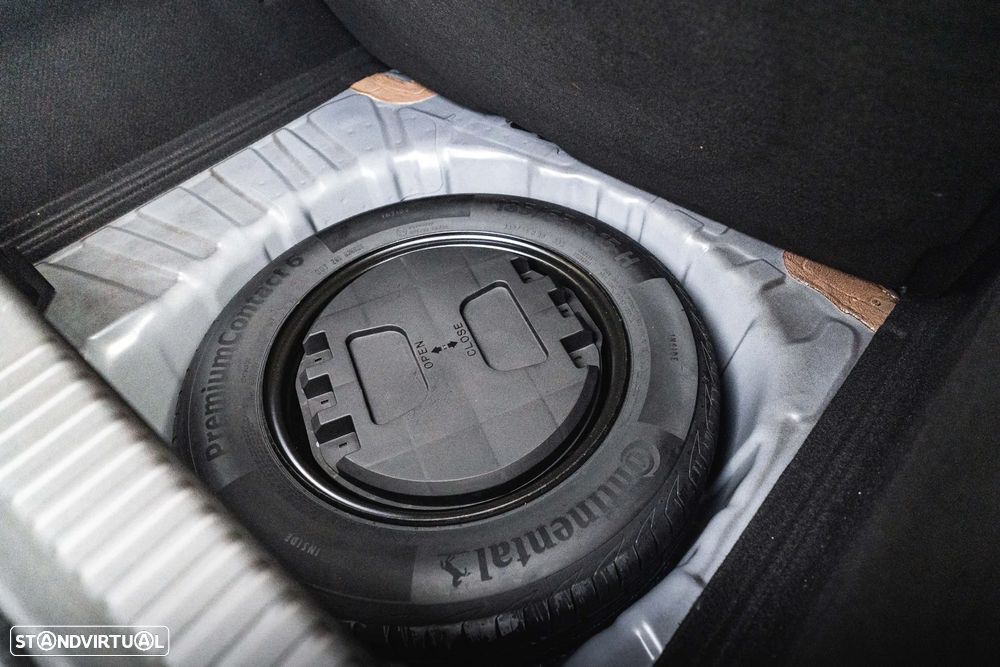 Renault Clio 1.0 TCe RS Line - 29