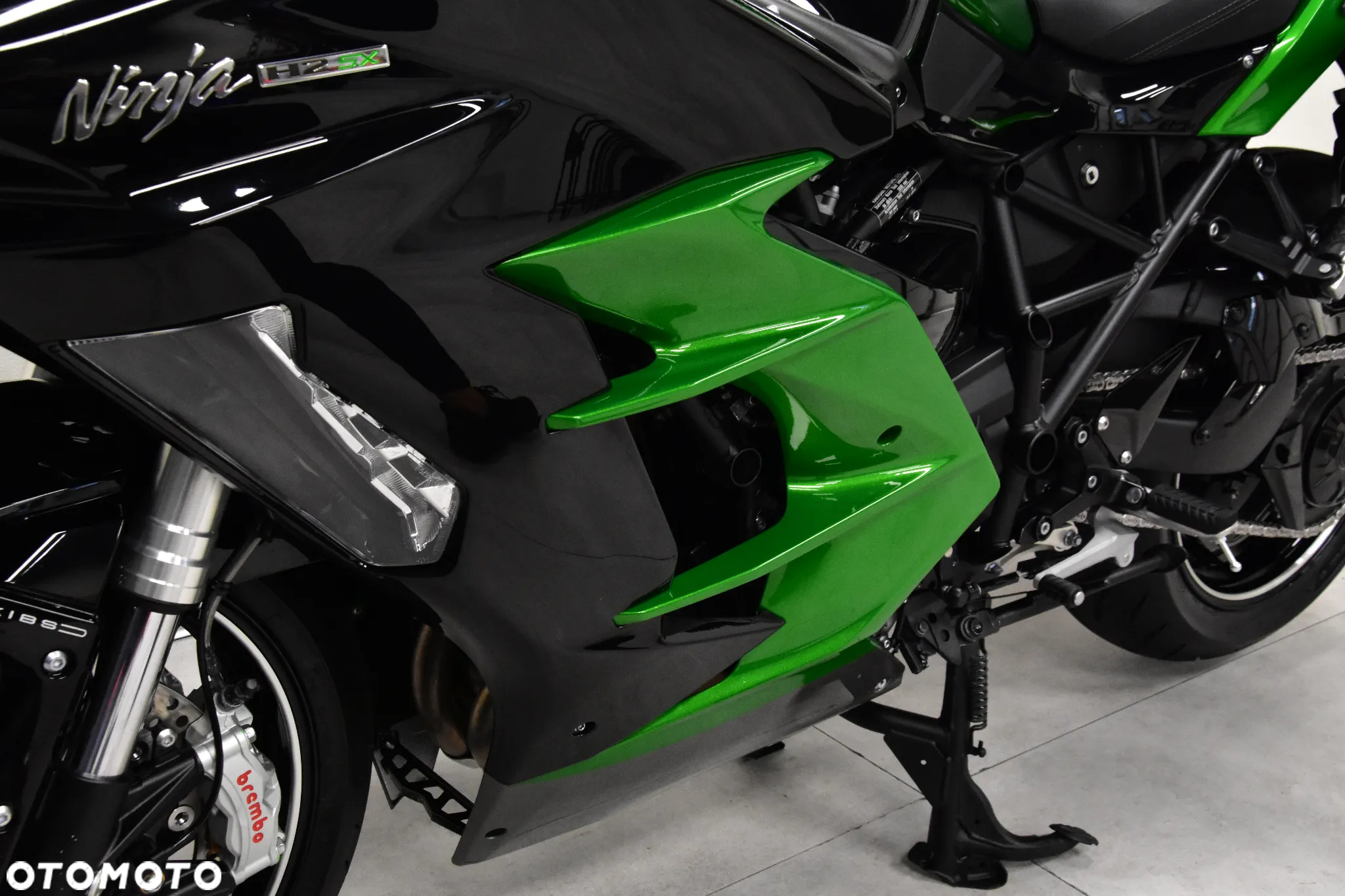 Kawasaki Ninja H2 SX - 36